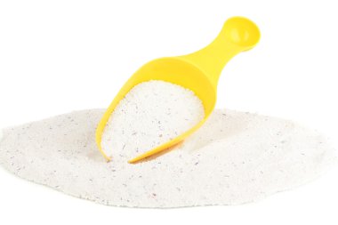 Ölçüm fincan beyaz izole deterjanlar