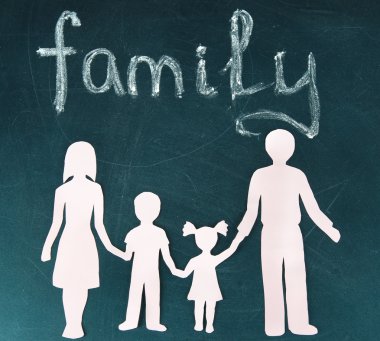 kağıt parlak zemin üzerine bir aileden