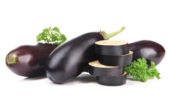 Verse aubergines geïsoleerd op wit — Stockfoto