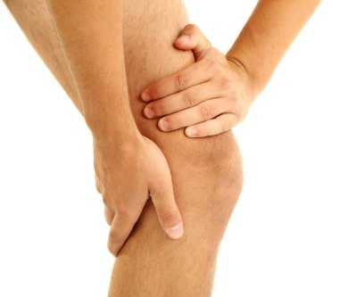 diz ağrısı, üzerinde beyaz izole genç adamla