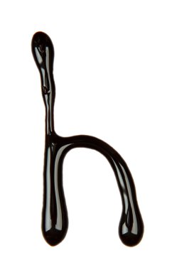 küçük harf çikolata şurubu, beyaz izole yapılmış alfabesi