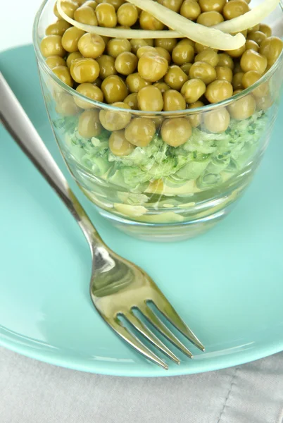 Tasty salad with fresh vegetables — Stock Photo, Image