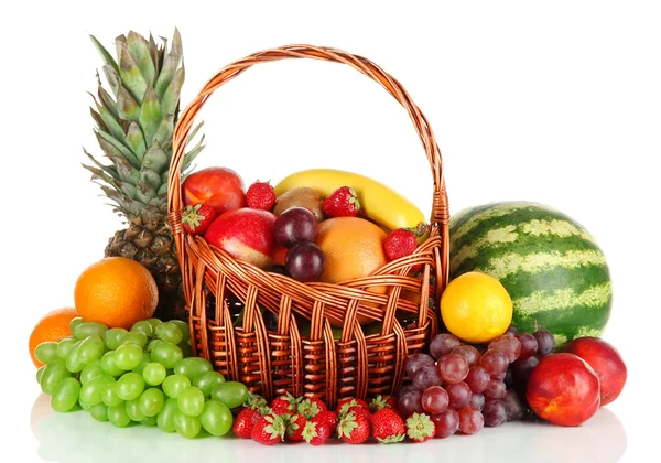 Diferentes frutas aisladas en blanco — Foto de Stock
