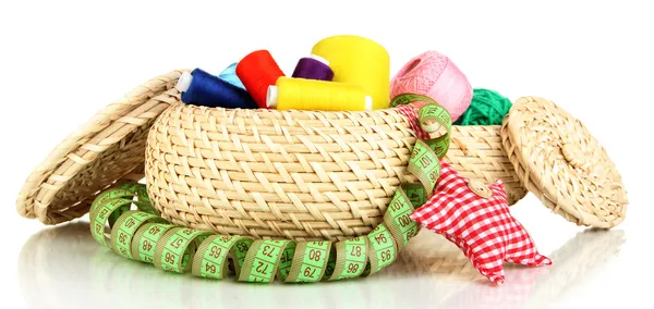 Wicker basket with accessories for needlework isolated on white — Stock Photo, Image