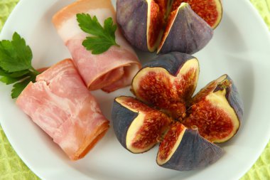 lezzetli incir ile jambon, yakın çekim