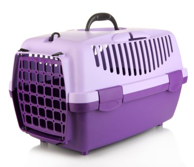 Evcil hayvan seyahat plastik kafes üzerinde beyaz izole