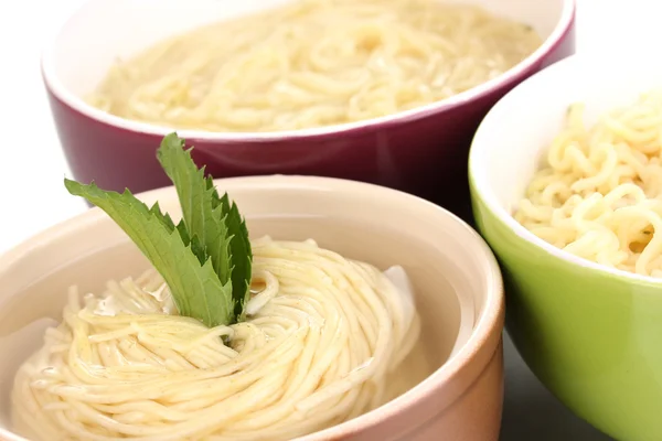 Asian noodles in bowls close-up — Stock Photo, Image