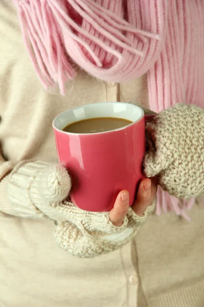 Female hands with hot drink, close-up — Stock Photo, Image