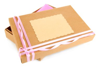 hediye kutusu üzerinde beyaz izole kurdele ile bağlanmış