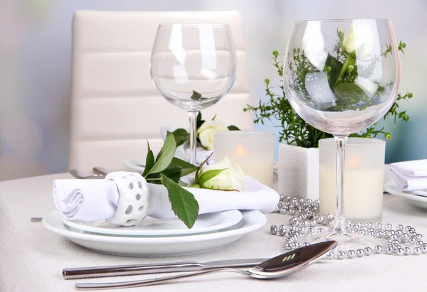 Table arrangement in restaurant — Stock Photo, Image