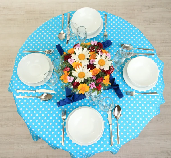 Belo cenário de mesa para o café da manhã — Fotografia de Stock