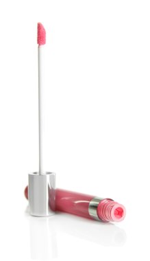 Güzel dudak parlatıcısı, beyazda izole edilmiş.