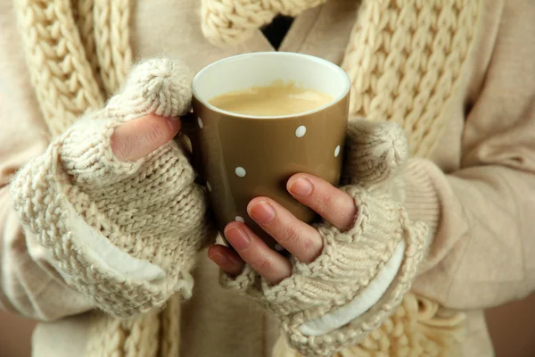 Female hands with hot drink, close-up — Stock Photo, Image