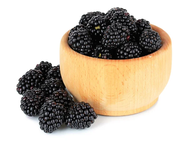 Sweet blackberries in bowl isolate on white — Stock Photo, Image