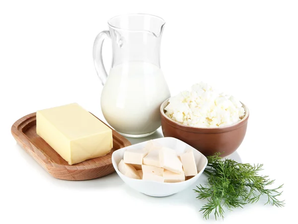 Productos lácteos frescos con verduras aisladas en blanco —  Fotos de Stock