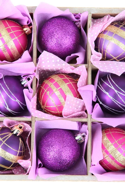 Belas bolas de Natal embaladas, close-up — Fotografia de Stock