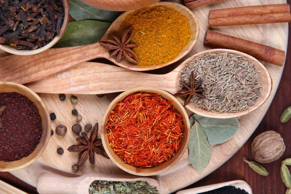 Various spices and herbs close up — Stock Photo, Image