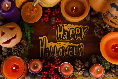 kompozisyon için halloween ile ahşap masa yakın çekim