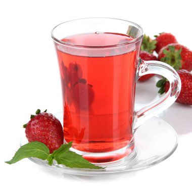 beyaz izole lezzetli çilek çayı