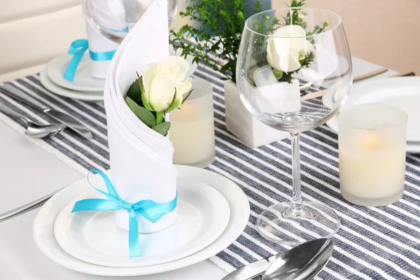 Table arrangement in restaurant — Stock Photo, Image