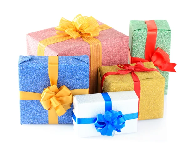 Hermosos regalos brillantes, aislados en blanco — Foto de Stock