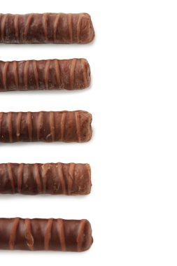 beyaz izole lezzetli çikolata bar