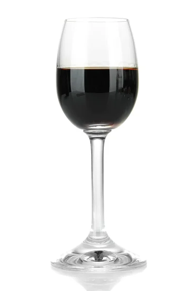 Sklenka alkoholu, izolované na bílém — Stock fotografie