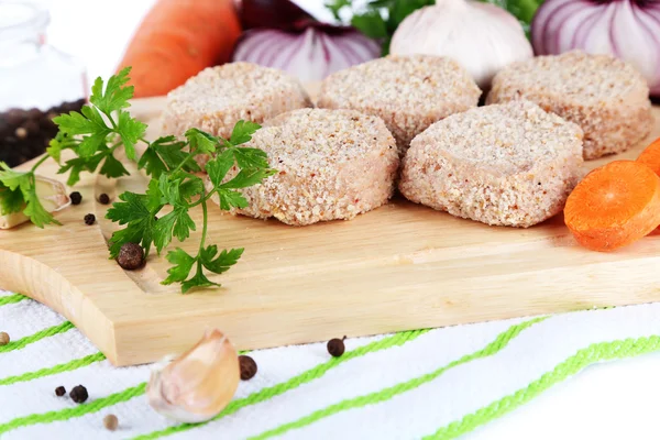 Polpette di carne a bordo sul tovagliolo primo piano — Foto Stock