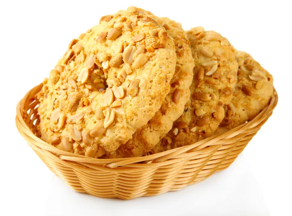 Galletas caseras con cacahuetes, aisladas en blanco —  Fotos de Stock