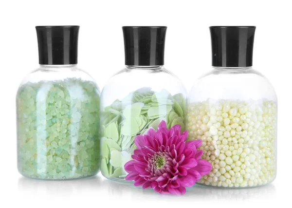 Aromatherapie mineralen - kleurrijke badzout geïsoleerd op wit — Stockfoto