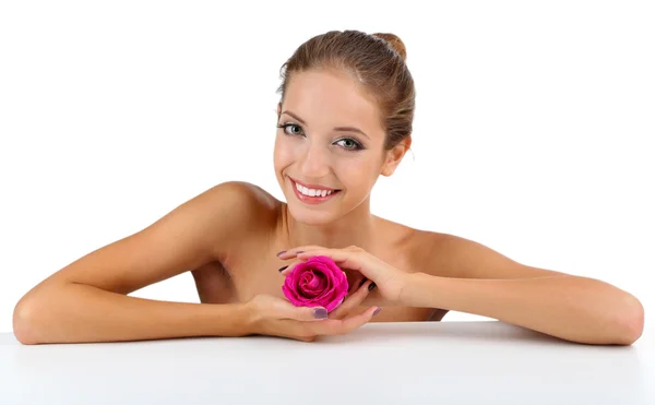 Krásná dívka s růží izolovaných na bílém — Stock fotografie