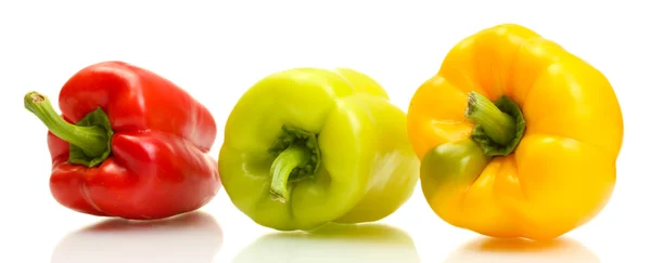 Fresh yellow, red and green bell peppers isolated on white — Stock Photo, Image