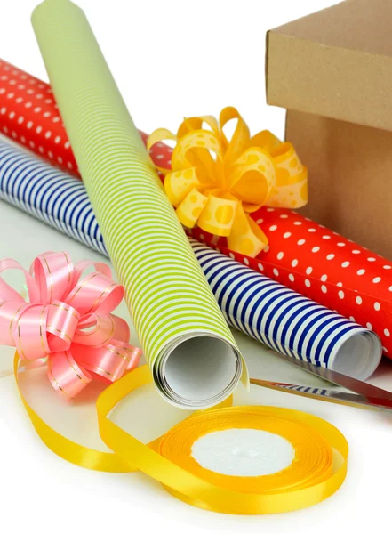 Materials and accessories for wrapping gifts — Stock Photo, Image