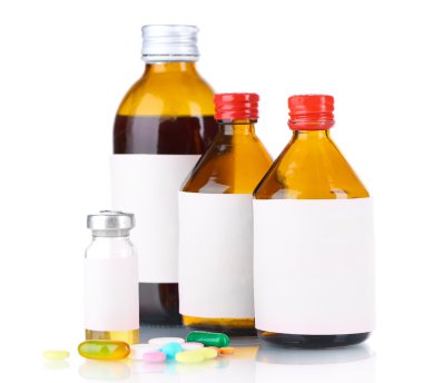 ilaç ve ilaç şişeleri üzerinde beyaz izole