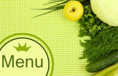 pişirme bir kavram. masa örtüsü arka plan üzerinde sebze