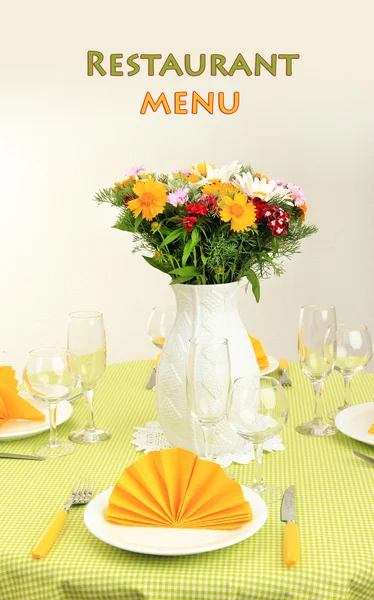 Beautiful table setting for breakfast — Stock Photo, Image