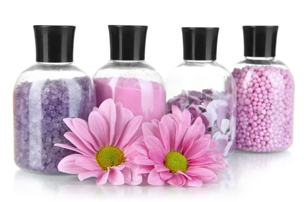 Aromatherapie Mineralien - buntes Badesalz isoliert auf weiß — Stockfoto