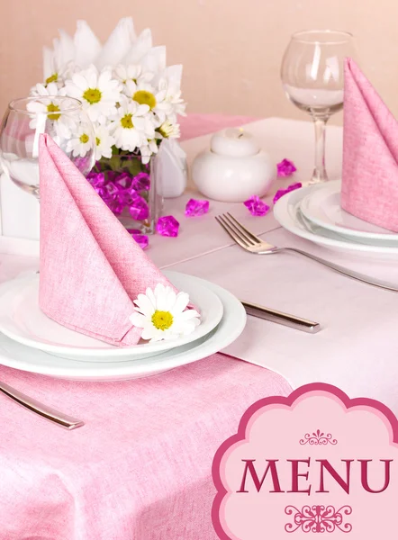 Elegant table setting in restaurant — Stock Photo, Image