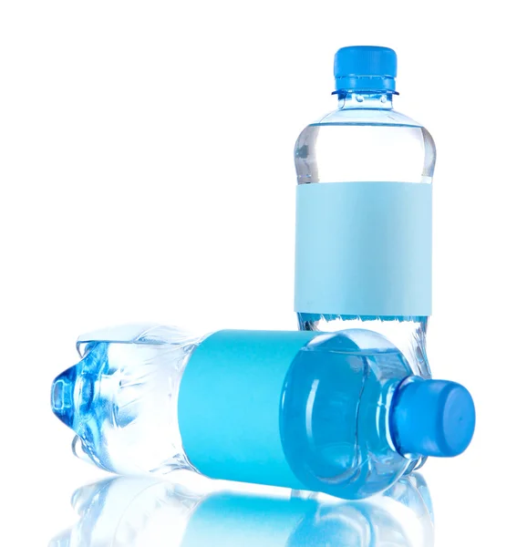 Flessen water geïsoleerd op wit — Stockfoto