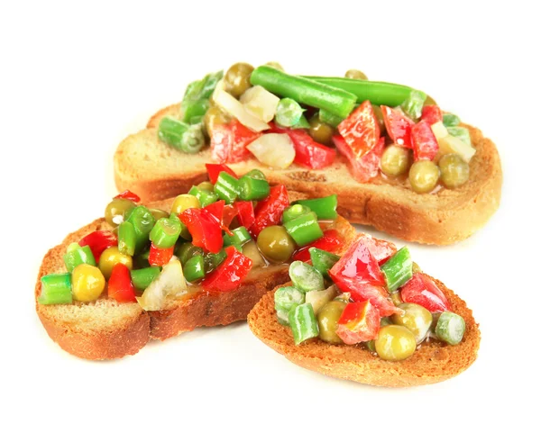 sandviç sebze ve üzerinde beyaz izole Yeşiller