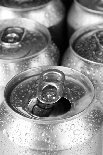 Top of open wet beer can close up — Stock Photo, Image