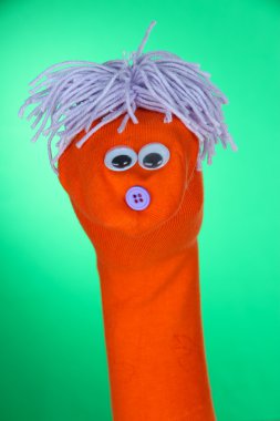 yeşil renkli sevimli çorap kukla