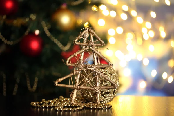 Vánoční složení na stole na světlé pozadí — Stock fotografie