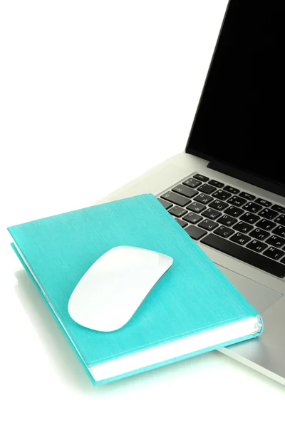 Mouse de computador no livro e notebook — Fotografia de Stock