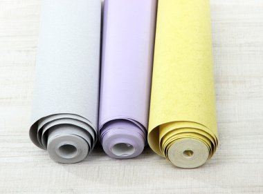 ahşap zemin üzerinde duvar kağıtları