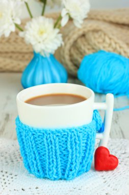 örme meselesinde fincanla yakın çekim