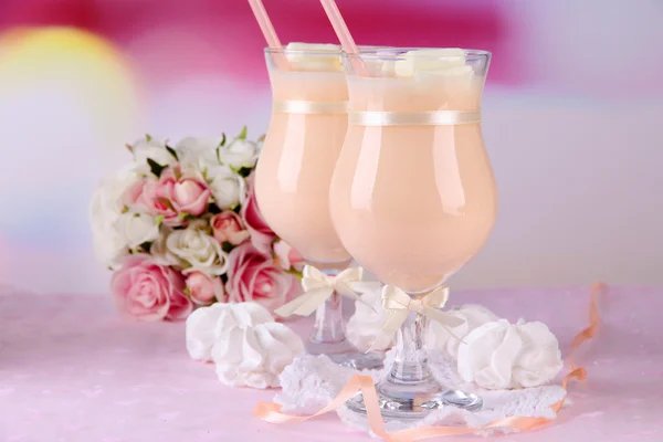 Lekkere yoghurt met marshmallows, close-up — Stockfoto