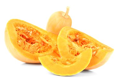 Olgun kesilmiş kabak üzerine beyaz izole