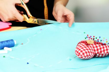 kumaş kesme makası terziler