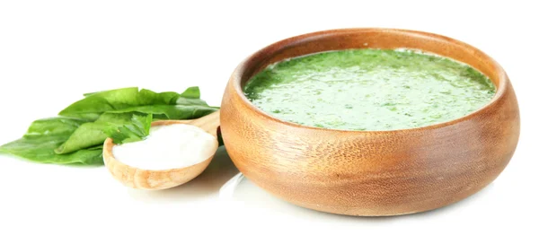 Lekkere spinazie soep, geïsoleerd op wit — Stockfoto